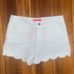 Lilly Pulitzer White Scalloped Shorts
